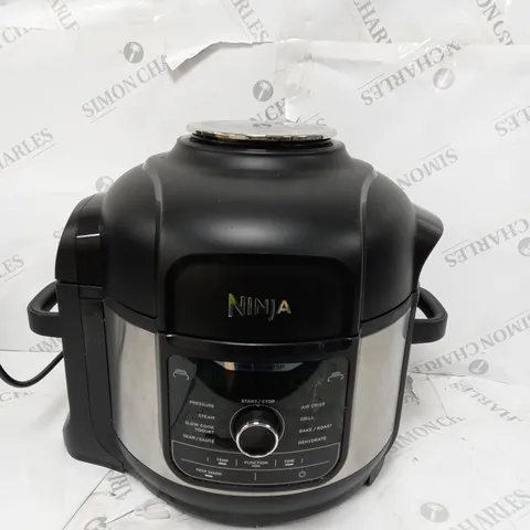 NINJA FOODI 8 IN 1 MULTI COOKER