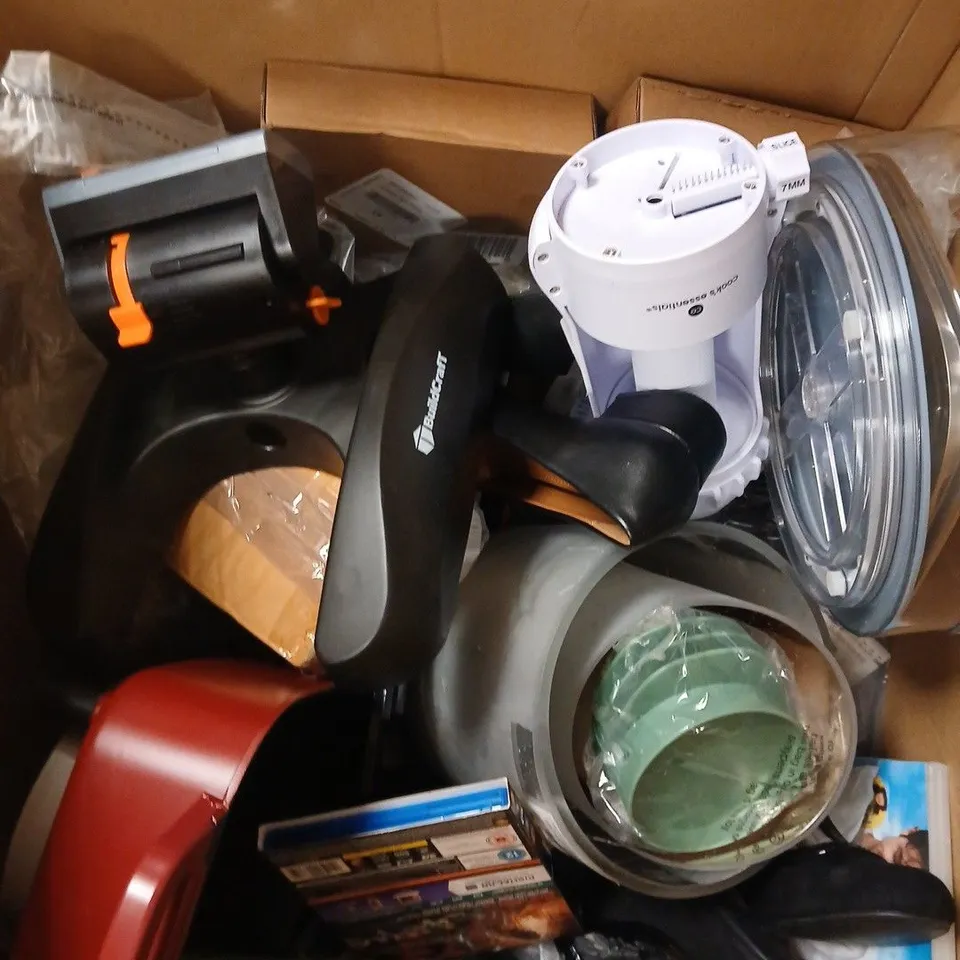 BOX OF APPROXIMATELY 20 ASSORTED ITEMS TO INCLUDE DVDS , KITCHEN ACCESSORIES AND CLOTHING ITEMS