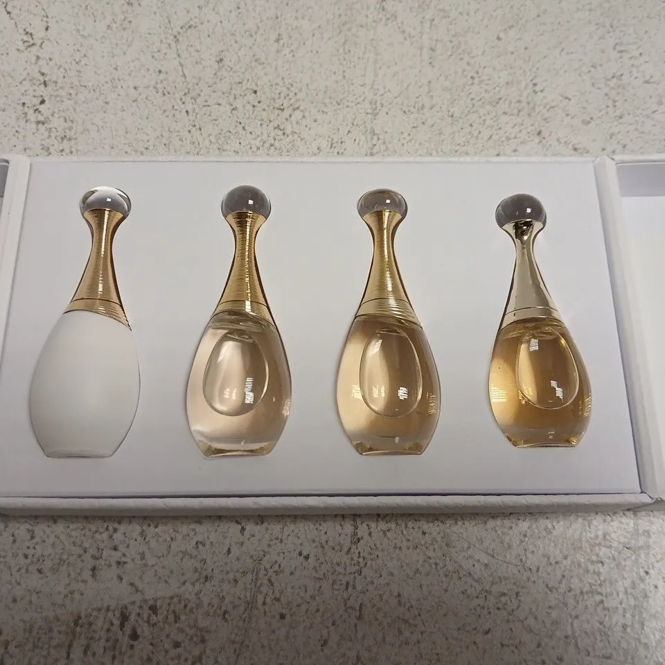BOXED DIOR MINI FRAGRANCE GIFT SET