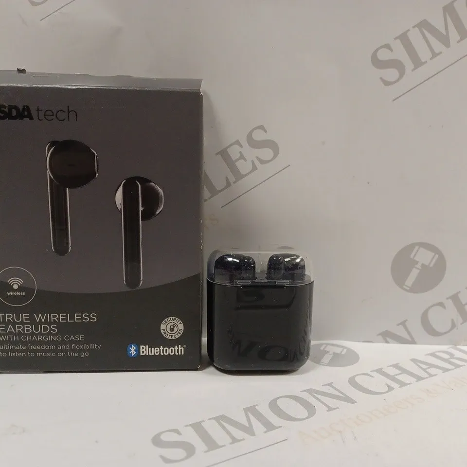 BOXED TRUE WIRELESS EARBUDS WITH CHARGING CASE ATA22AA021A