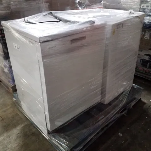 MIDEA FREESTANDING WASHING MACHINE 10KG WHITE AND HISENSE 622E90WUK FREESTANDING STANDARD DISHWASHER - UNPROCESSED RAW RETURNS