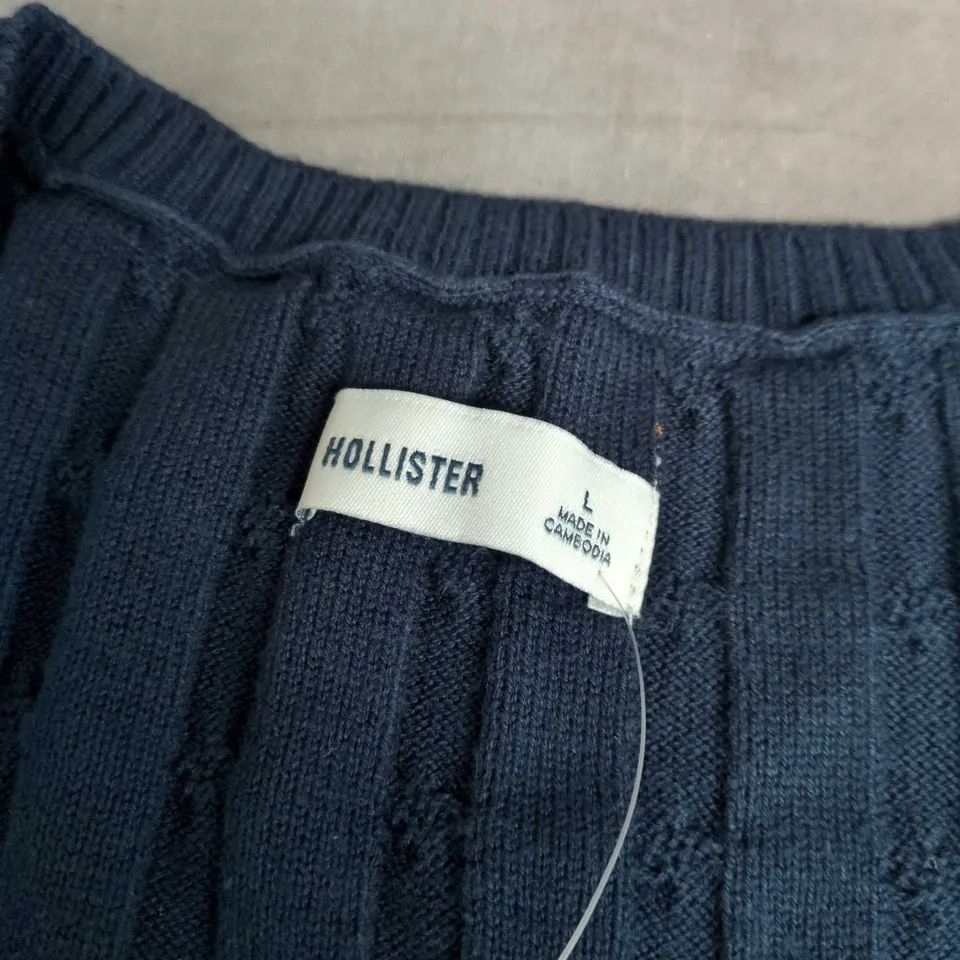 HOLLISTER KNIT TOP – NAVY, SIZE L