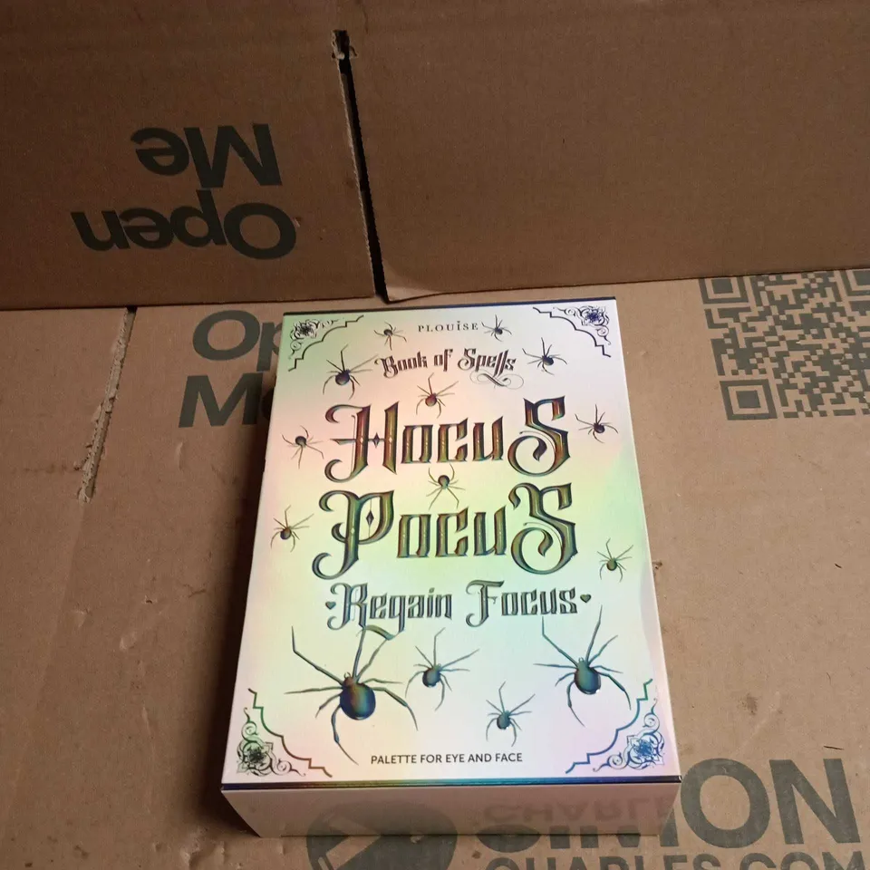 PLOUISE BOOK OF SPELLS HOCUS POCUS REGAIN FOCUS, PALETTE FOR EYE AND FACE