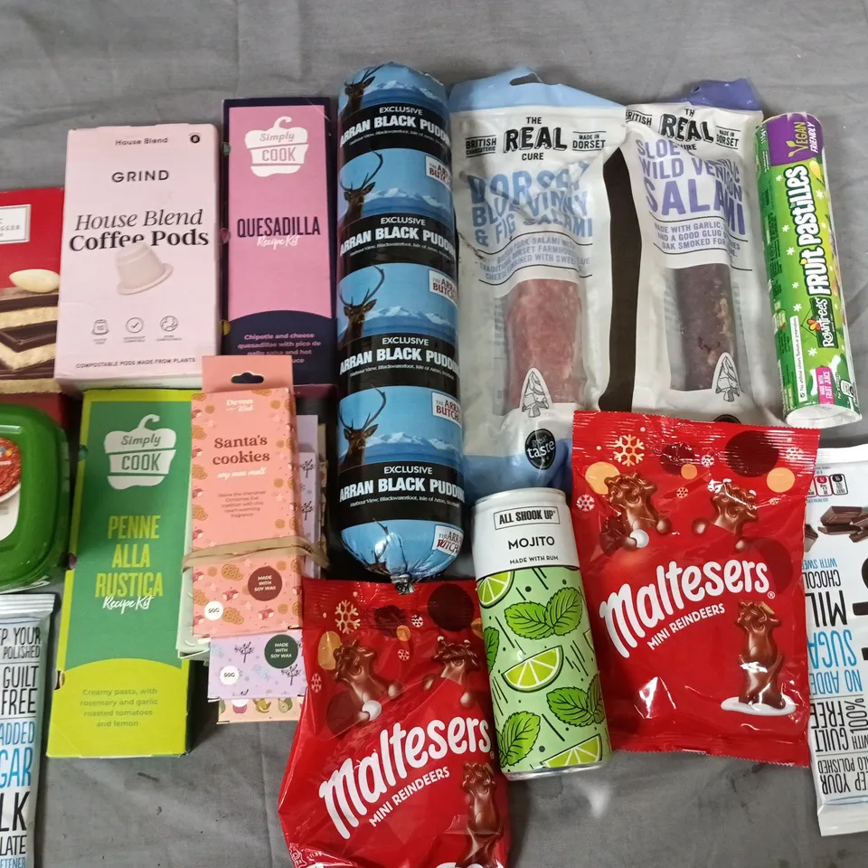 LOT OF APPROXIMATELY 20 ASSORTED FOOD ITEMS TO INCLUDE ARRAN BLACK PUDDING, CURED MEATS AND DIABLO CHOCOLATE