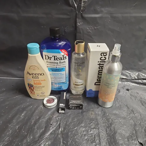 APPROXIMATEY 20 ASSORTED HEALTH AND BEAUTY PRODUCTS TO INCLUDE - AVEENO KIDS BUBBLE BATH - DERMATICA GLYCERIN GEL CLEANSER - HUDABEAUTY COLOUR CORRECTING LIQUID - ETC
