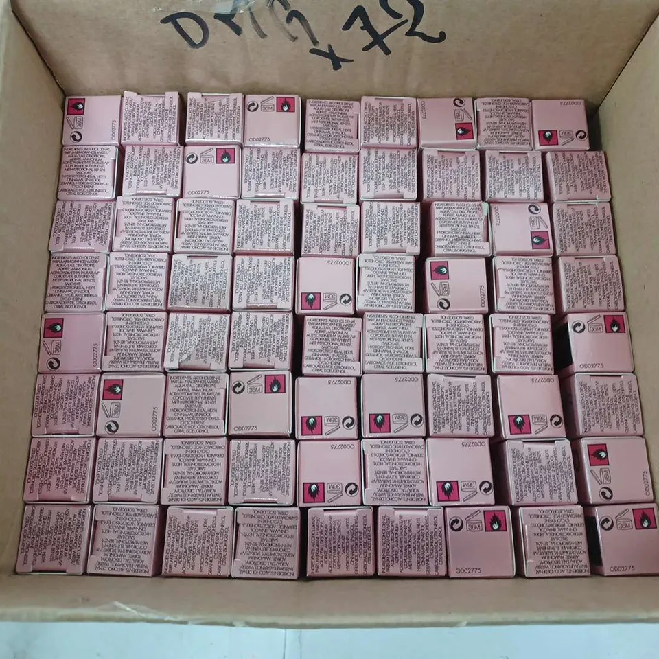 APPROXIMATELY 72 BOXED ONE DIRECTION THAT MOMENT EAU DE PARFUM ROLLERBALL (72 x 10ml)