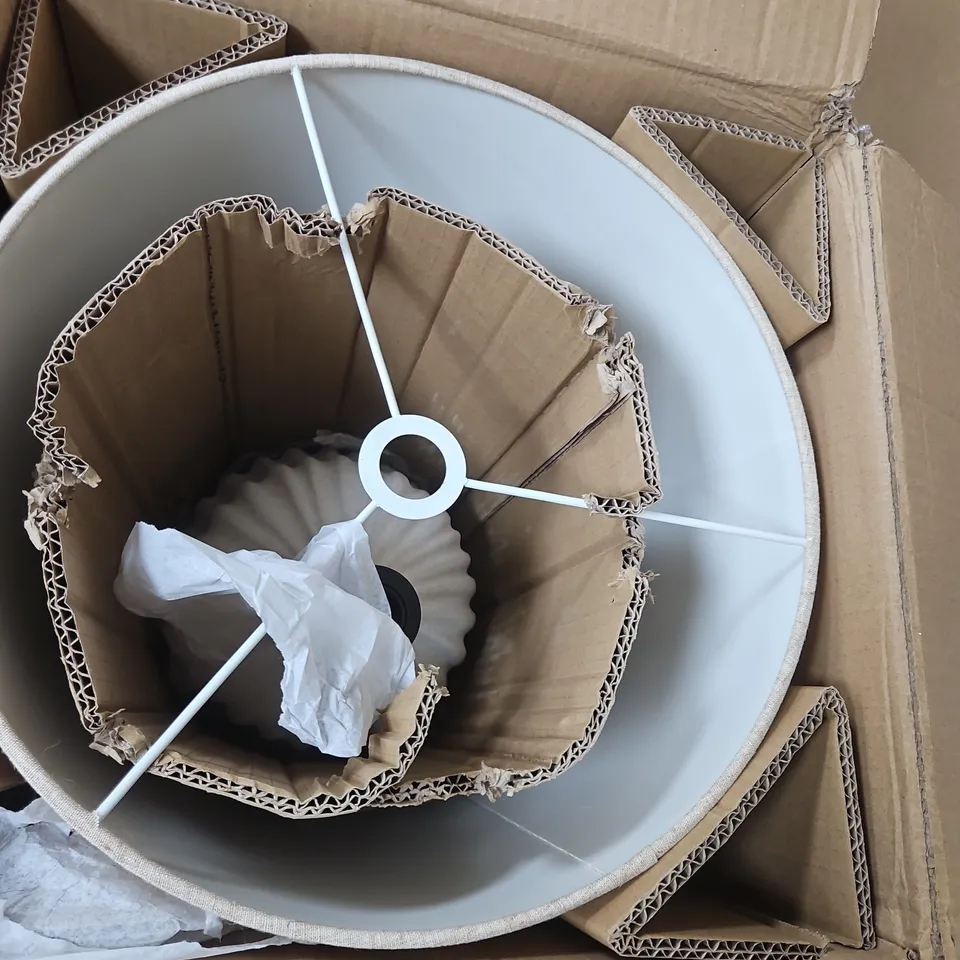 Everly Ceramic Table Lamp – Boxed (Collection Only)