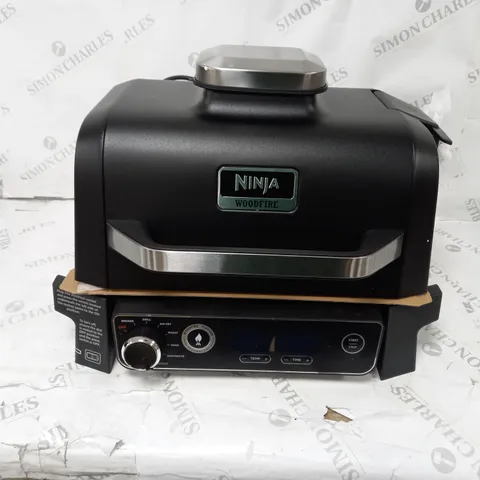 BOXED NINJA FOODI 6L 9 IN 1 MULTI-COOKER OP350UK
