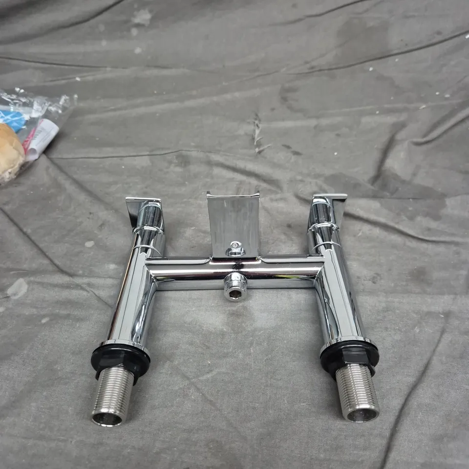 CHROME DUAL-HANDLE BATHROOM MIXER TAP BODY (H/C) - WITH THREADED INLETS 