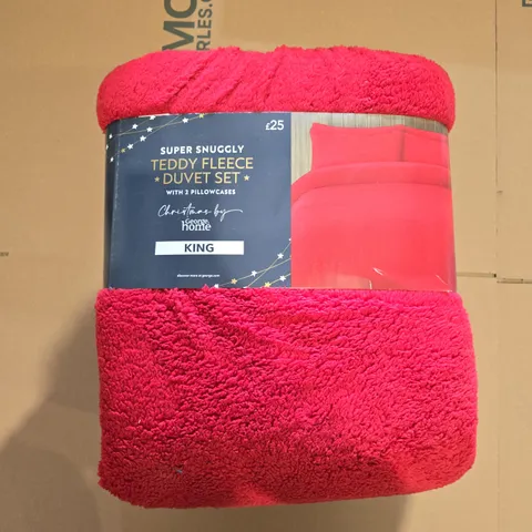 GEORGE HOME SUPER SNUGGLY TEDDY FLEECE DUVET SET WITH TWO PILLOW CASES KING RED 