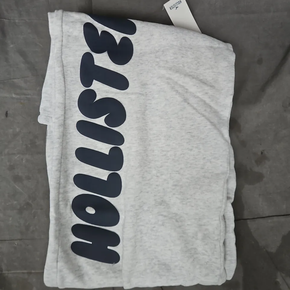 HOLLISTER JOGGERS IN LIGHT GREY SIZE XS