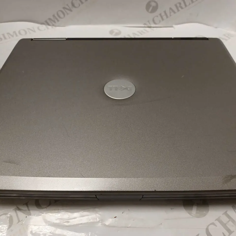 DELL LATITUDE D520 LAPTOP 