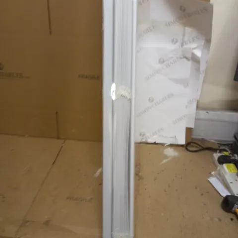 PVC VENETIAN BLIND 180X160 WHITE - COLLECTION ONLY