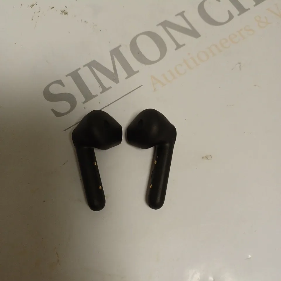 BOXED SOUNDPEATS TRUE AIR2 WIRELESS EARBUDS. 