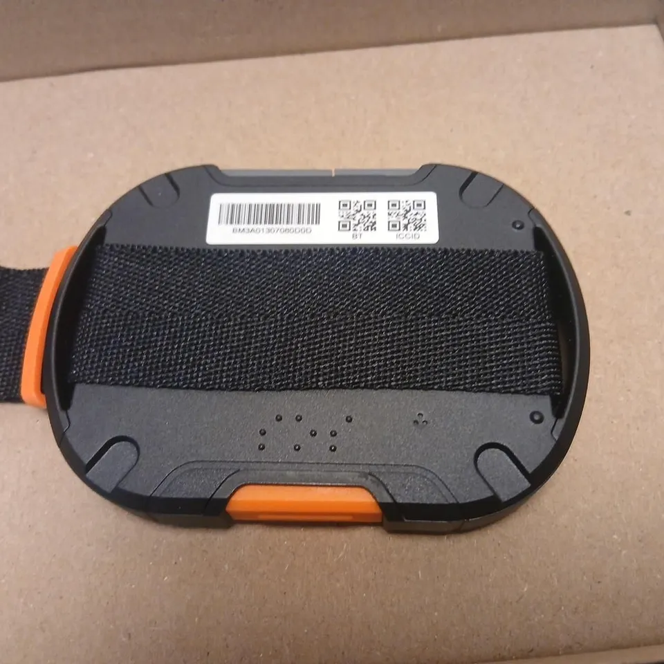 DEFY SATELLITE LINK BM3A01 (MOTOROLA) – PORTABLE SATELLITE COMMUNICATOR