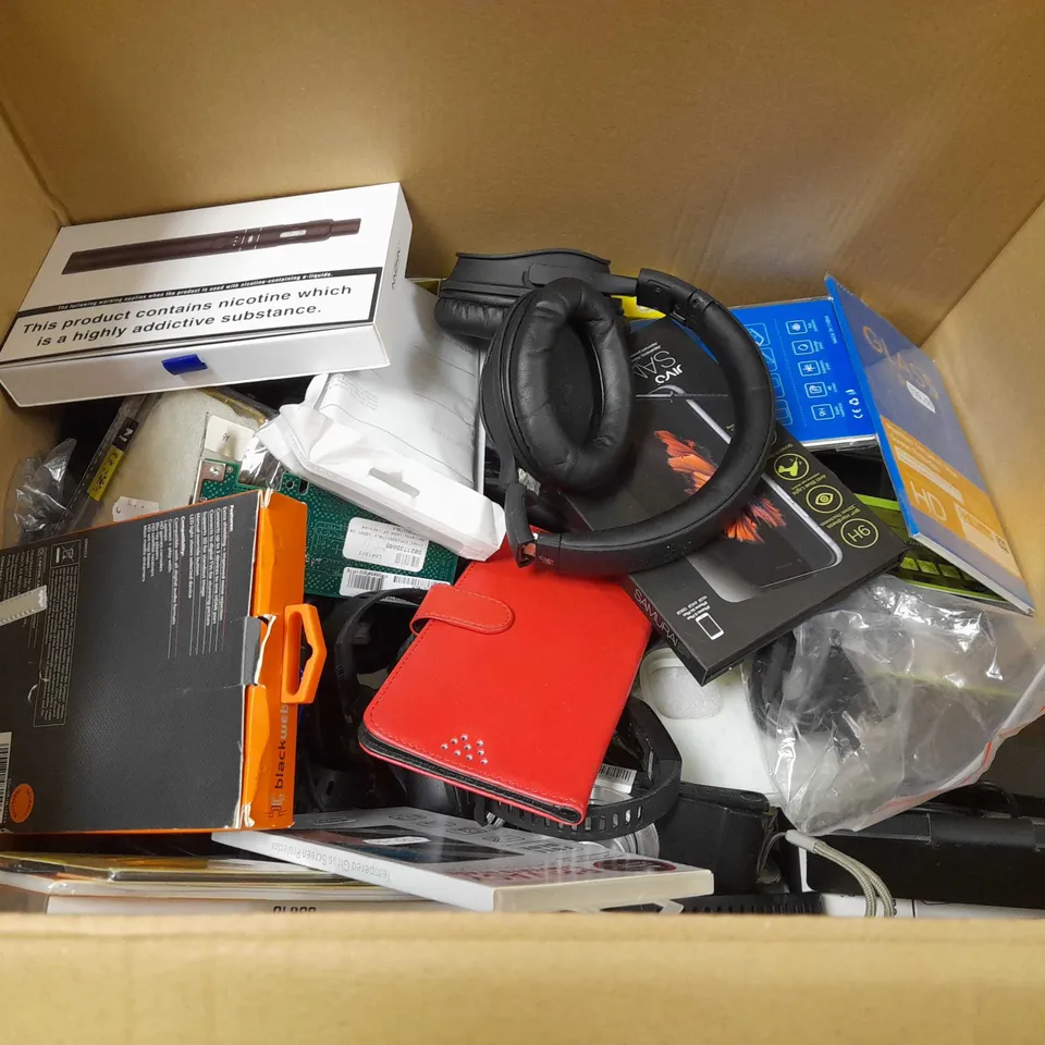 LOT OF APPROX 25 ASSORTED ITEMS TO INCLUDE - FUJI FLIM WATERPROOF CAMERA - 3 WAY HDMI SELECTOR - BLACK HEADPHONES ECT