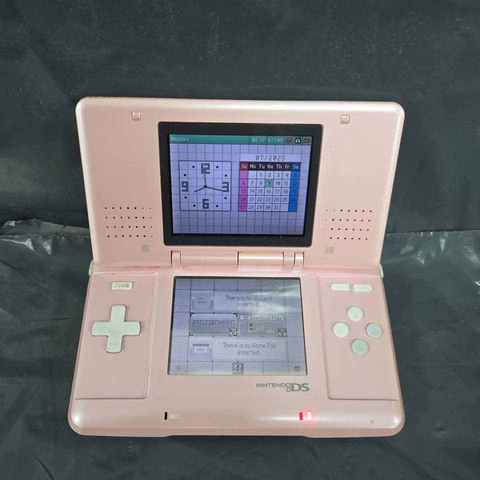 NINTENDO DS HANDHELD CONSOLE