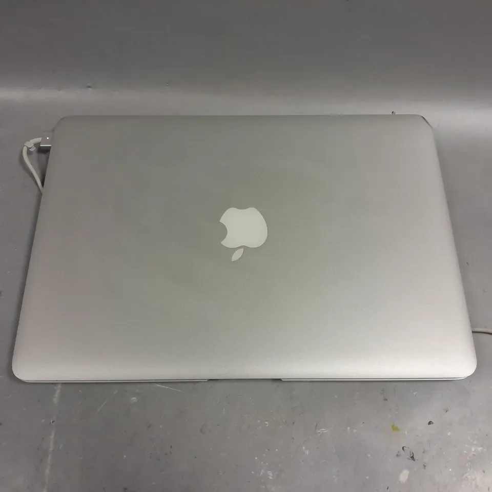 APPLE MACBOOK AIR A1466
