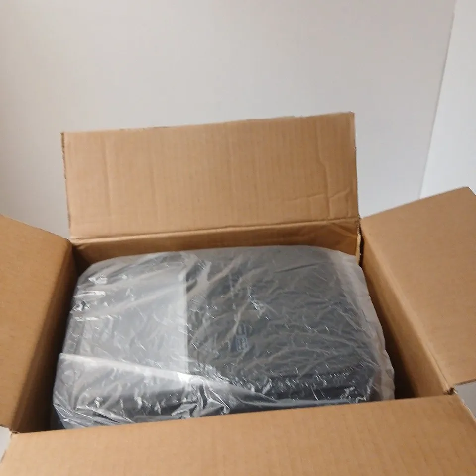 COMFEE ICE MAKER – COUNTERTOP, BOXED