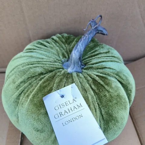 APPROXIMATELY 36 GISELA GRAHAM VELVET PUMPKIN ORNAMENT – GREEN (LONDON)