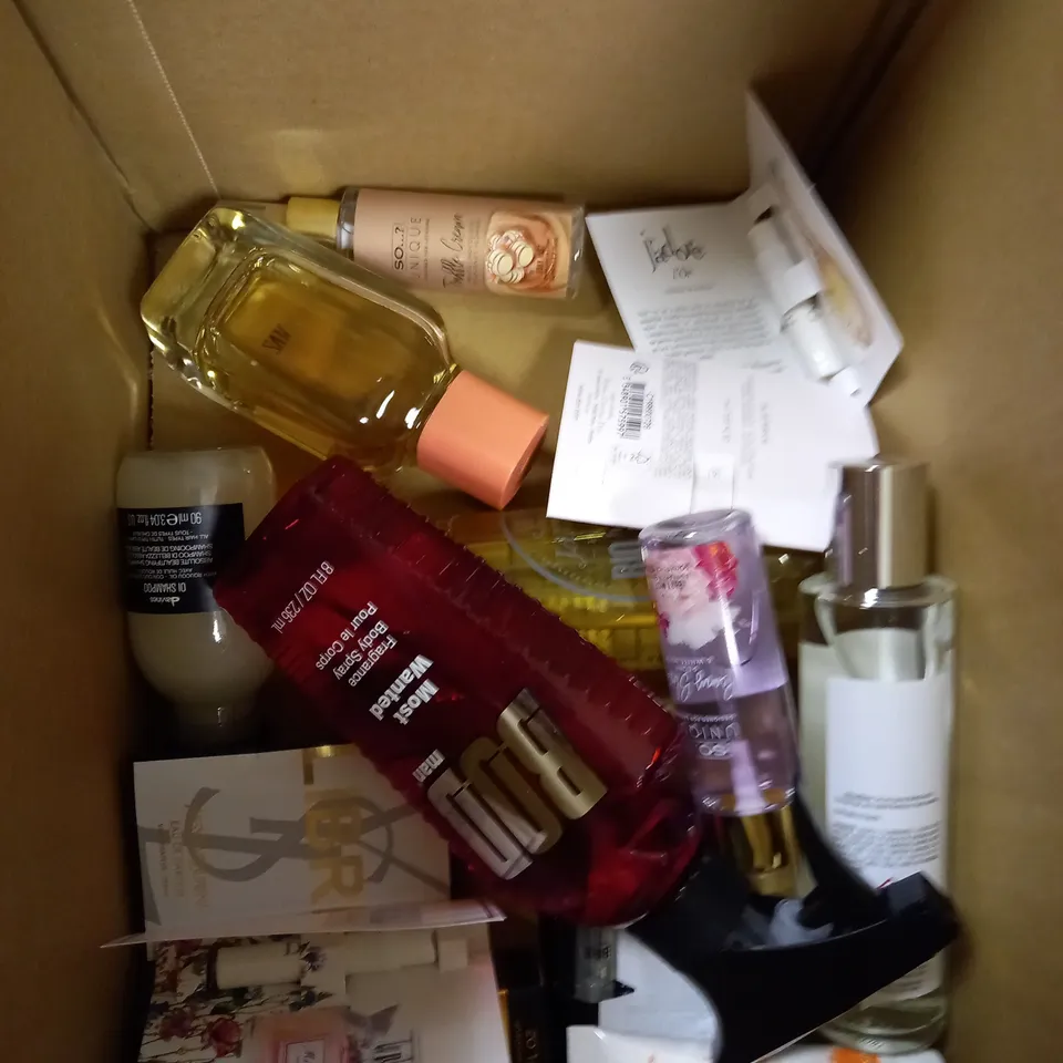 BOX OF APPROXIMATELY 10 ASSORTED FRAGRANCES TO INCLUDE PASCAL MORABITO VANILLA, POMEGRANATE & BERRIES BODY MIST, FLOWERS BODY MIST ETC