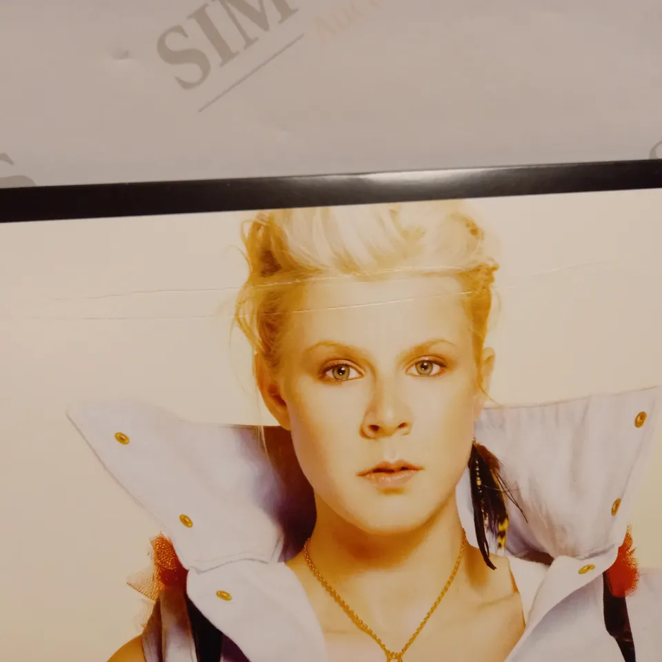 ROBYN LIMITED EDITION RED 2LP VINYL ALBUM