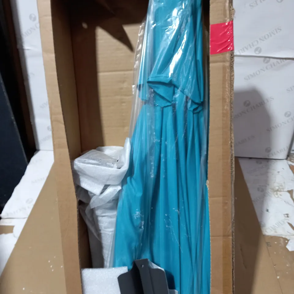 INNOVATORS EASY UP 2.7M UMBRELLA JADE - COLLECTION ONLY  