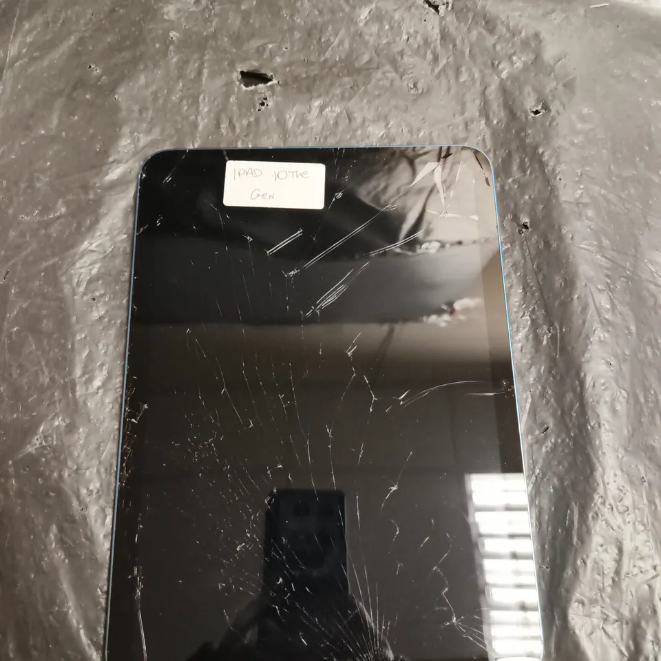 APPLE IPAD 10TH GEN – BLUE - MODEL UNSPECIFIED