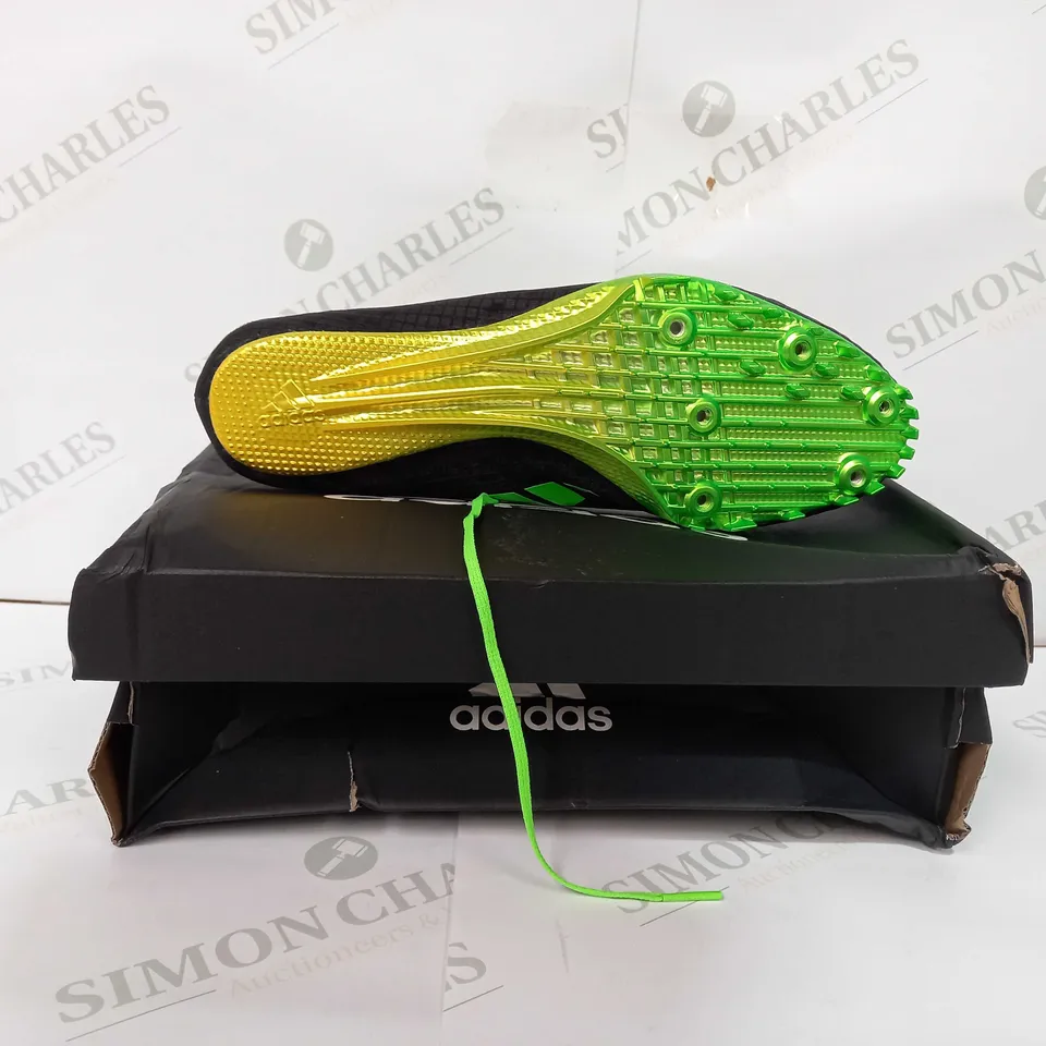 ADIDAS ADIZERO FINESSE IN GREEN & BLACK - UK 9 1/2