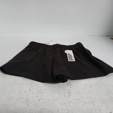 STRADIVARIUS CASUAL SPORT SHORTS, BLACK β UK L