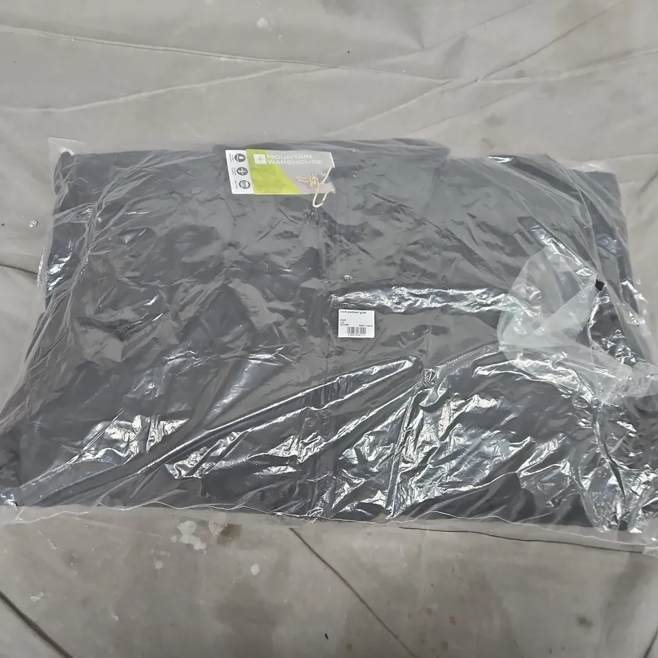 BAGGED MOUNTAIN WAREHOUSE ROCK PADDED GILET IN BLACK - LARGE