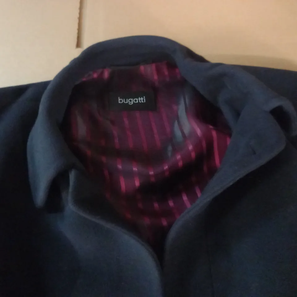 BUGATTI SUPERFINE WOOL AND CASHMERE COAT IN BLACK - 42R