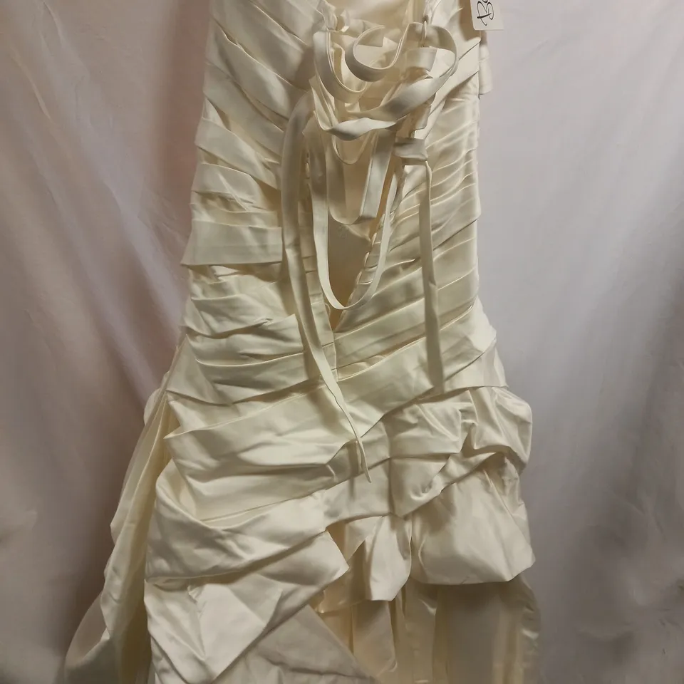 BERKETEX BRIDE WEDDING DRESS, IVORY - SIZE 12 