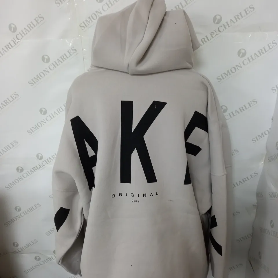 BLAKELY LARGE GRAPHIC HOODIE SIZE XL