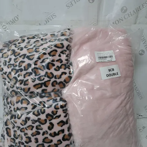 BCB DOUBLE DUVET VELVET 4 PIECE PINK AND ANIMAL PRINT