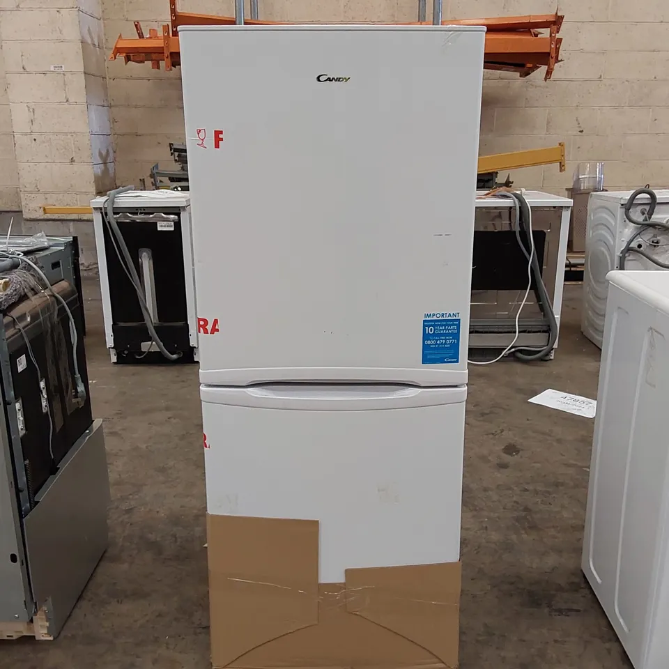 RUSSELL HOBBS RH55LF143 242L LARDER FRIDGE, 55CM WIDE, 4 SHELVES, 4 DOOR RACKS, LED LIGHT - WHITE