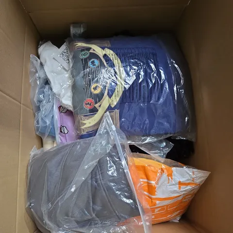 LARGE BOX OF ASSORTED CLOTHING ITEMS IN VARIOUS SIZES, STYLES AND COLOUR 