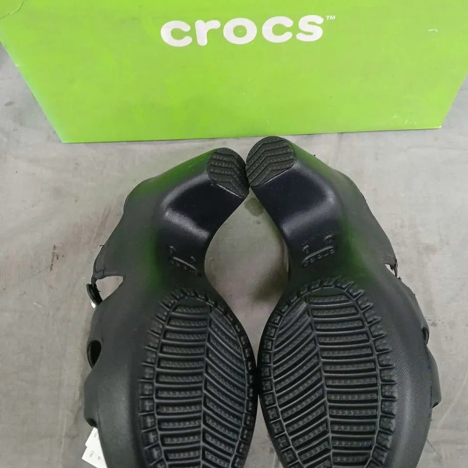 CROCS CYPRUS WEDGE HEEL SANDALS – BLACK, BOXED UK SIZE 4 