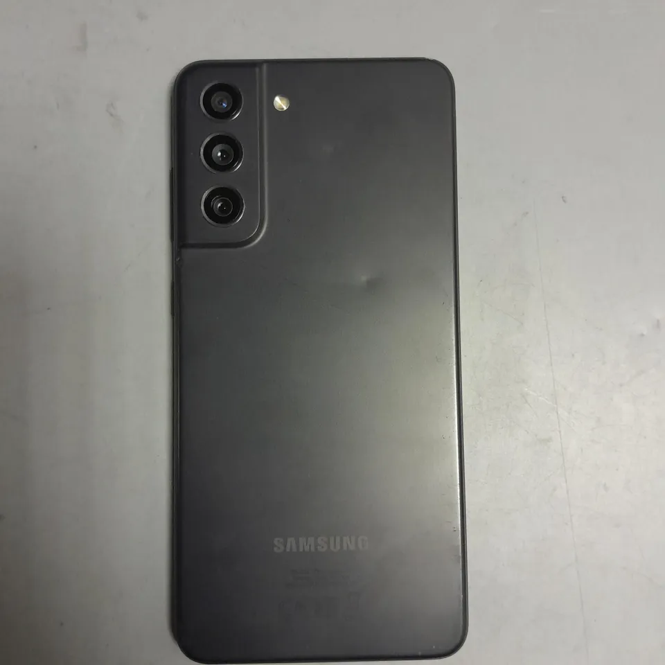 UNBOXED SAMSUNG GALAXY MOBILE PHONE 