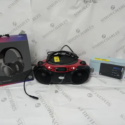 APPROXIMATELY 20 ASSORTED ITEMS TO INCLUDE GAMING HEADSET, BLUETOOTH CD BOOMBOX, DAB PLUS RADIO ETC.