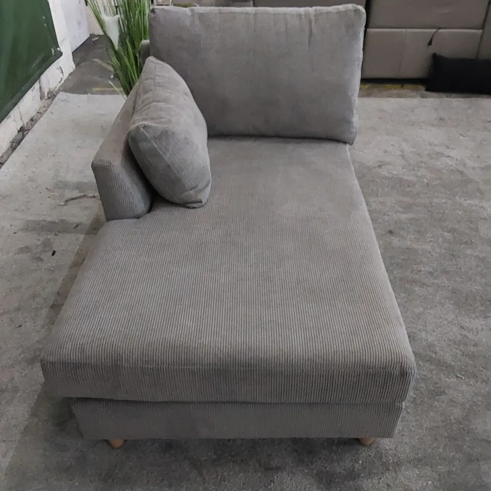 DESIGNER CHAISE CORNER SOFA PIECE - PART ONLY