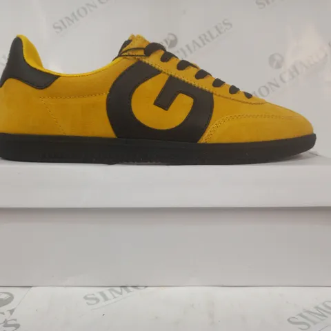 BOXED PAIR OF GB SHOES IN YELLOW/BLACK UK SIZE 11