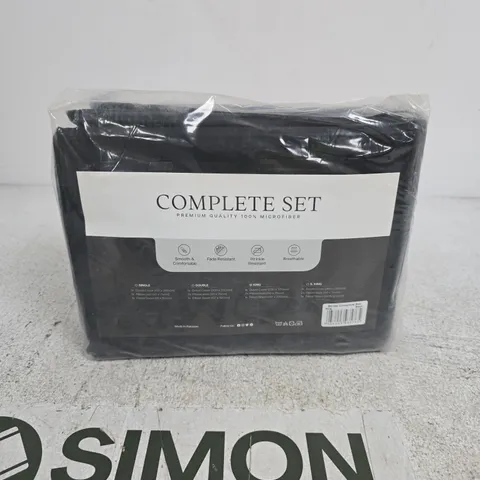 COMPLETE SET DUVET COVER SET – KING SIZE