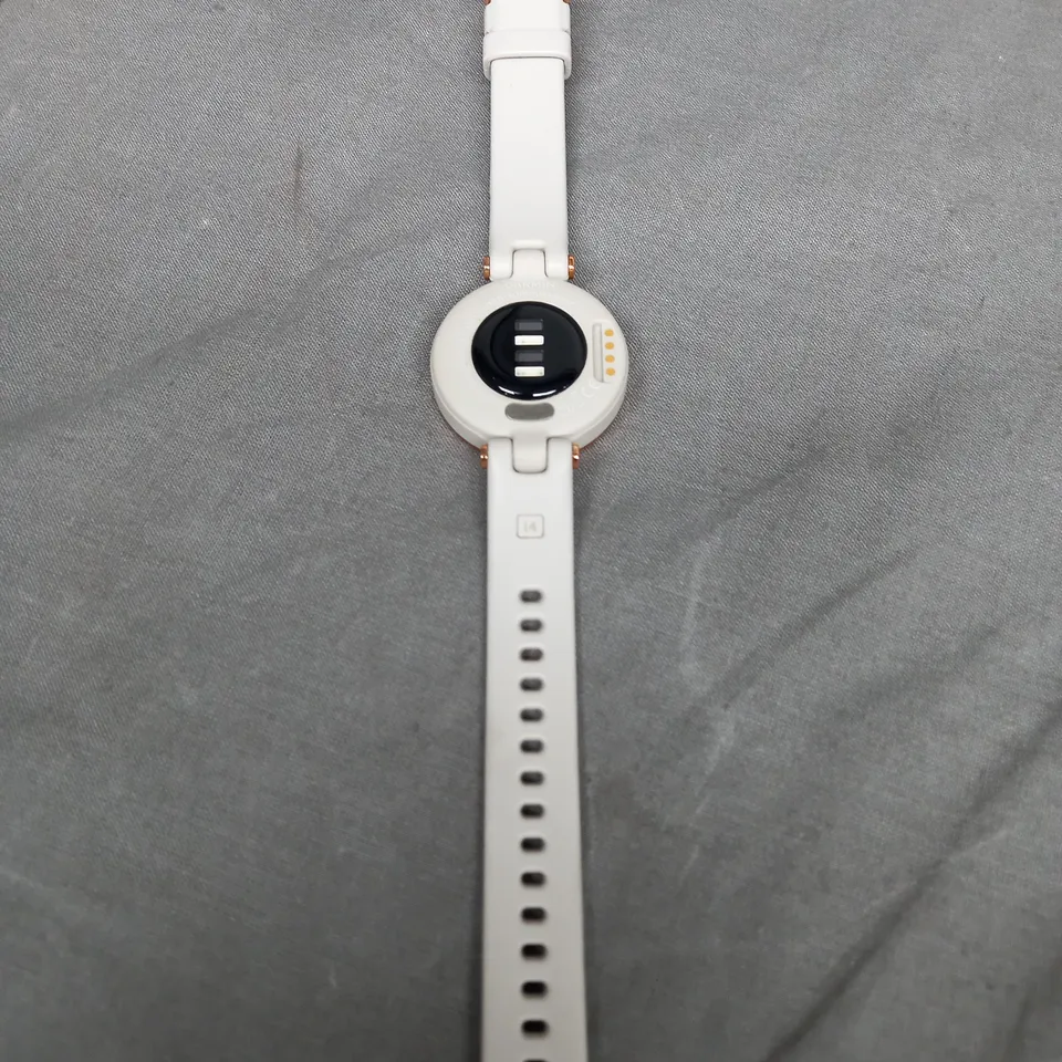 GARMIN LILYS SPORTS WATCH
