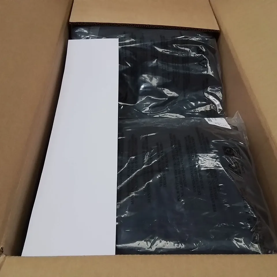 BOXED BRAND NEW APPROXIMATELY 25 JD WILLIAMS BUBBLE HEM SKIRT BLACK SIZE 22