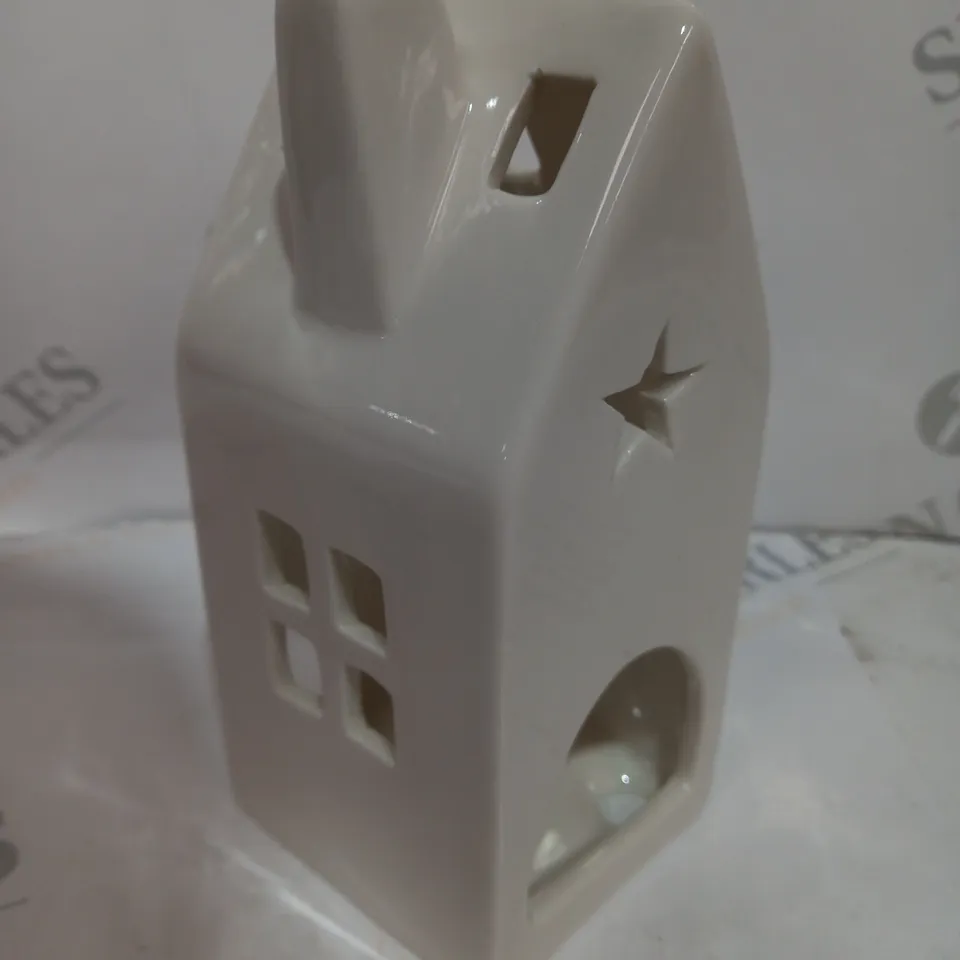 CASTLETON CERAMIC HOUSE TEALIGHT HOLDER 