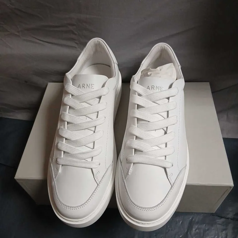 ARNE MID COURT TRAINER 2.0 WHITE SNEAKERS – UK 9 (EU 43)