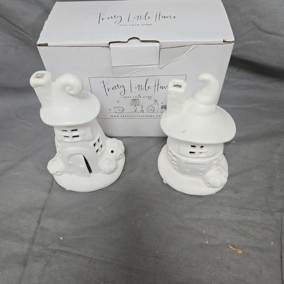 PRETTY LITTLE HOME CERAMIC LANTERNS (SET OF 2) – WHITE