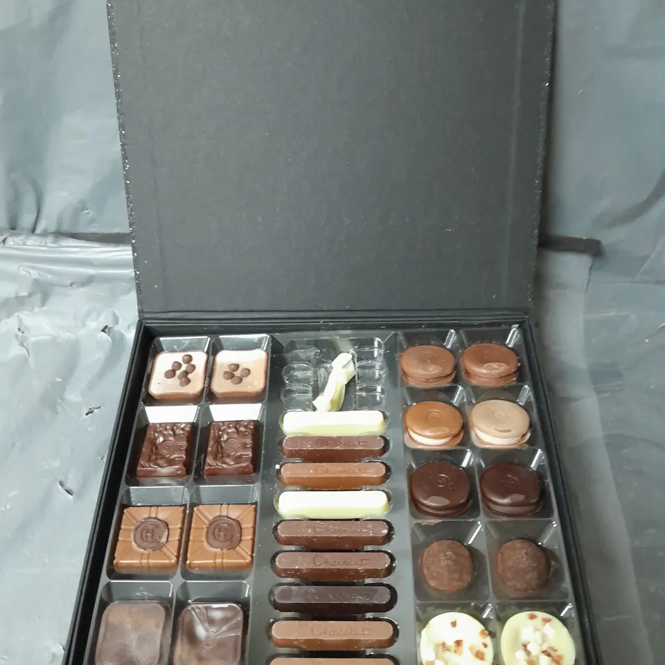 HOTEL CHOCOLAT ASSORTED CHOCOLATES RRP £65