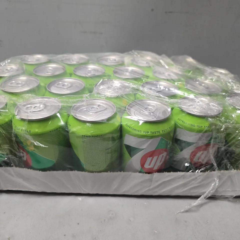 SET OF APPROXIMATELY 20 7UP CANS 